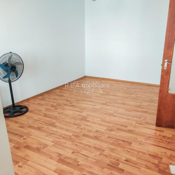 2 camere decomandat | 1 decembrie 1918 | ozana | 5 min de metrou - 9