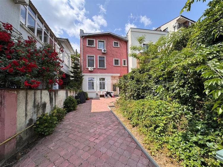 Apartament 4 camere 150 mp in vila | centrala proprie | Titulescu - Bd. Alexandr - 13