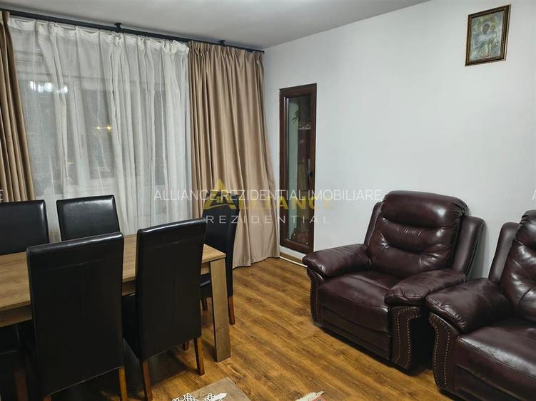 Apartament 3 camere 2 bai etaj 1 Aparatorii Patriei - 3