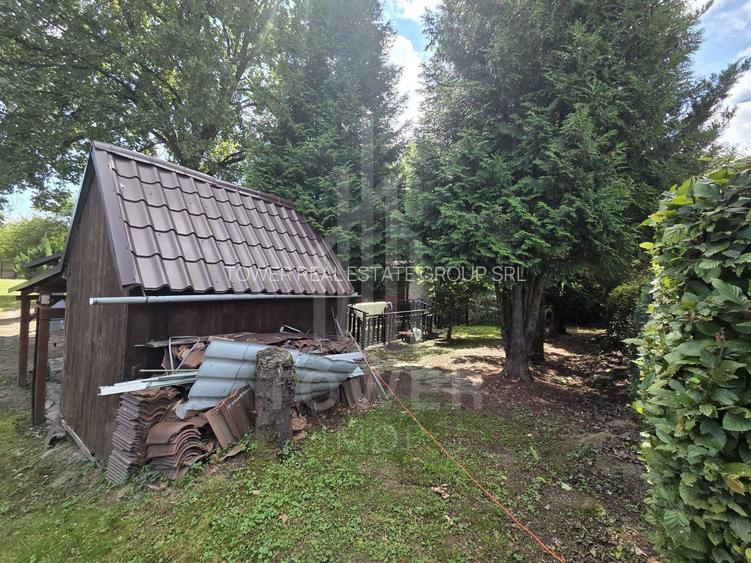 Teren deosebit cu cabană din lemn, Tocile – locație liniștită - 21