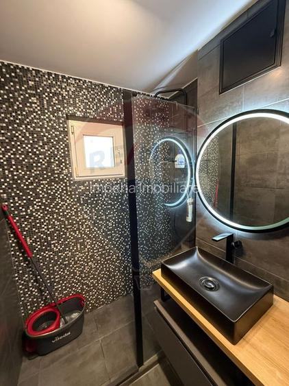 de inchiriat 3 camere, 70 mp, ultrafinisat, 3/4, centrala - 2