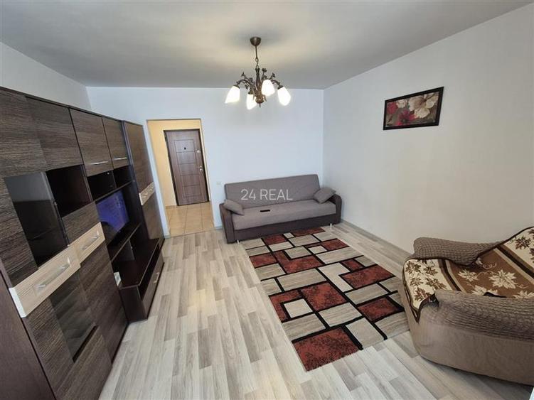 Vanzare garsoniera Piata Progresu - 2