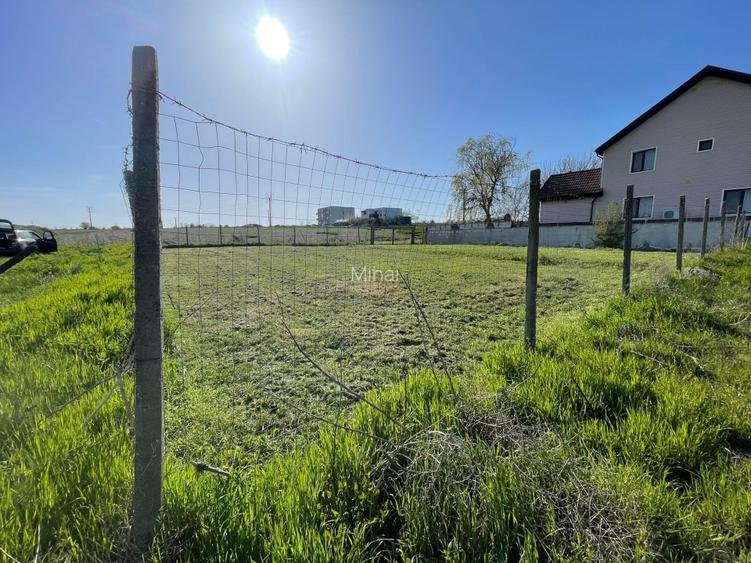 Teren intravilan constuibil - 2