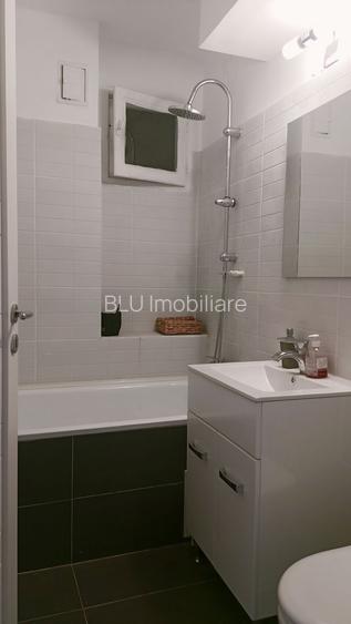 Apartament de închiriat – 3 camere, Piața Mihai Viteazu - 8