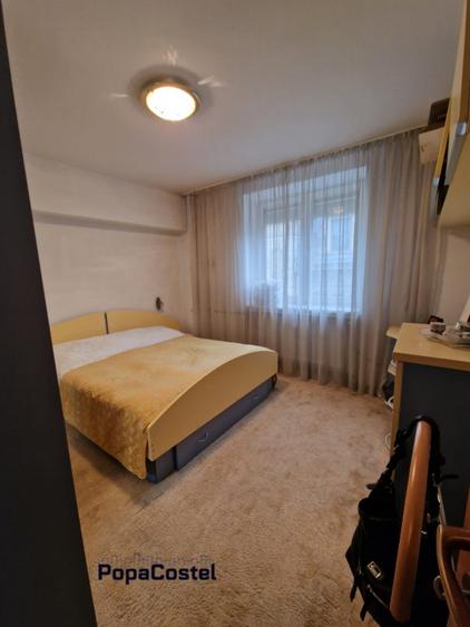 Calea Victoriei - Centrul Istoric 4 camere spațioase etaj 3/6, imobil 1979