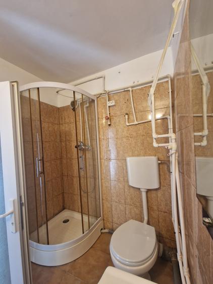 Navodari- Garsoniera, etaj 3/4, suprafata 21mp - 21.500euro