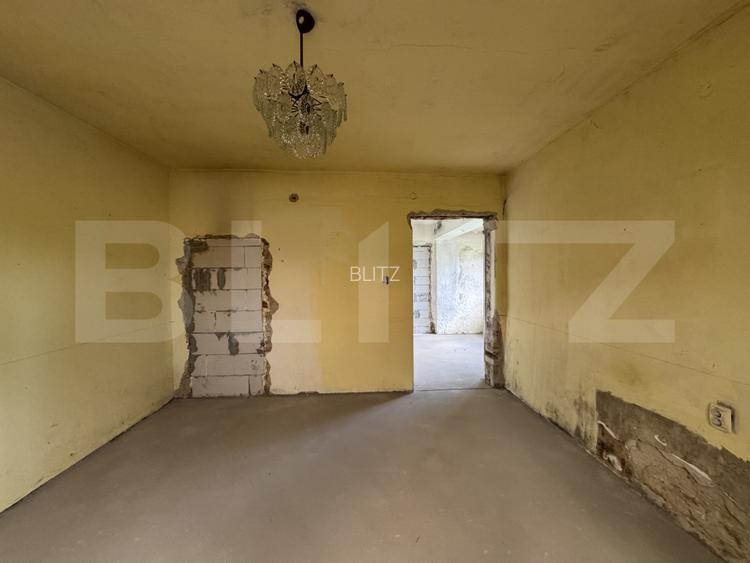 Casă cu 4 camere în Hunedoara - 11