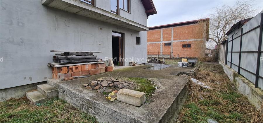 Casa noua Livada, finisata, 5 dormitoare, 225mp, teren 600mp - 30