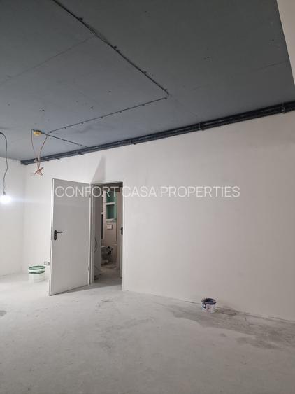 Spatiu comercial/birouri - Sos. Oltenitei - 195 mp -bloc nou - centrala termica - 7