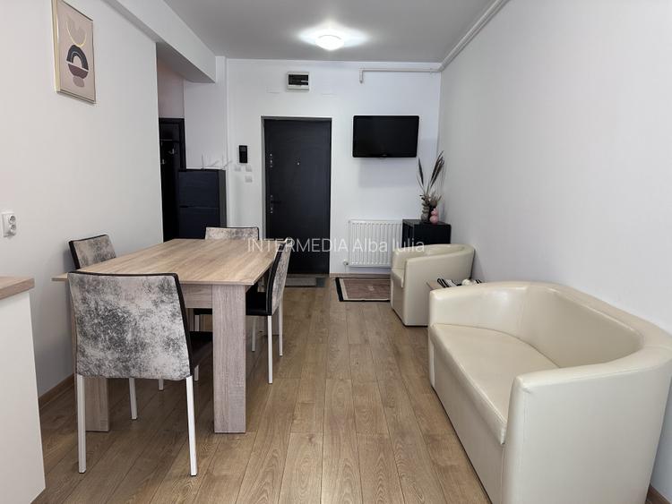 Apartament 2 Camere CENTRU Bloc Nou de Inchiriat Balcon MOBILAT Parcare - 3