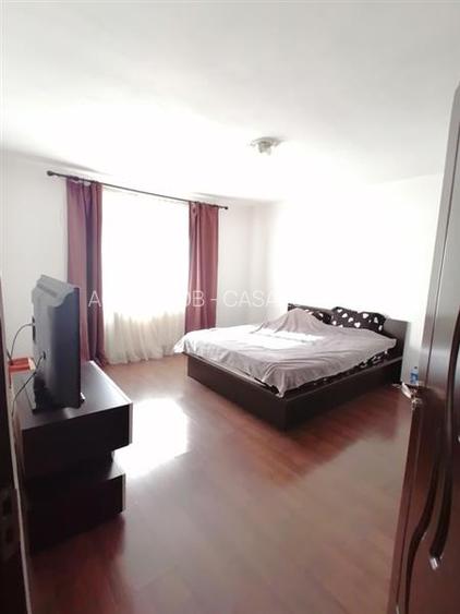 Casa - Vila - Bragadiru - 350000E- Neg- 1000mp teren - ideala 2 familii sau afte - 14