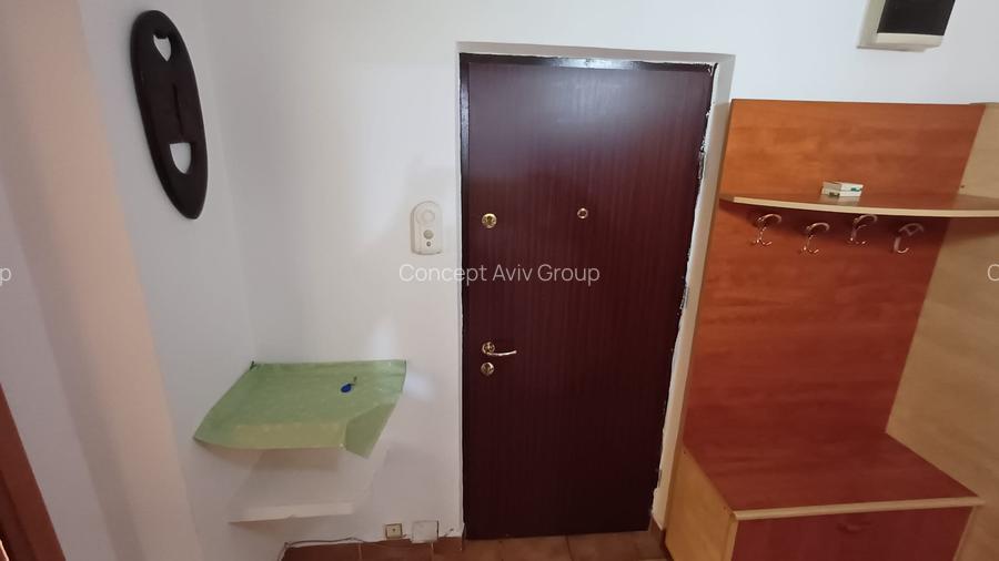 Apartament 2 camere, str. Dunavat, et. 3/4 - 5