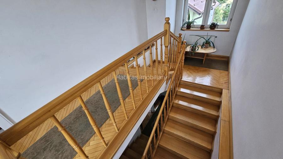 Cladire cu potential, teren 539mp,  12 camere, zona Gruia - 6