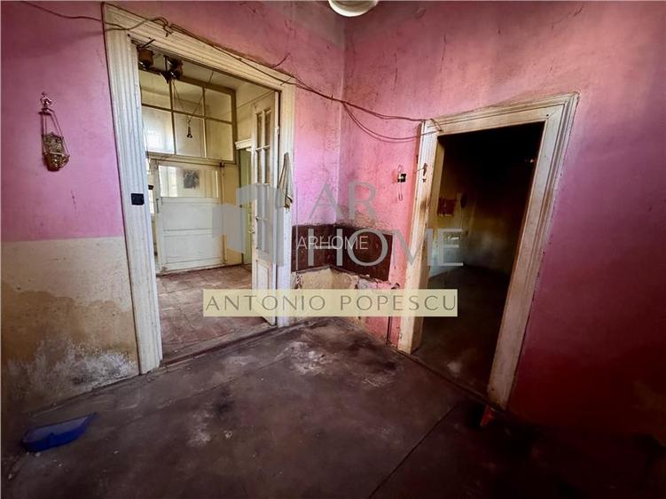 Casa 4 camere, 2 intrari, Ploiest, Bd. Castanilor - 16