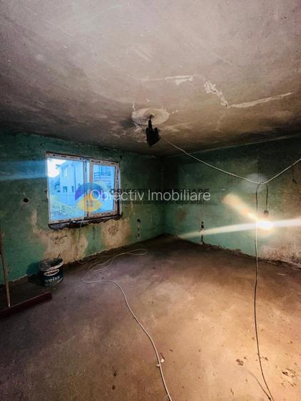 Casa + teren de vanzare – Savinesti - 11