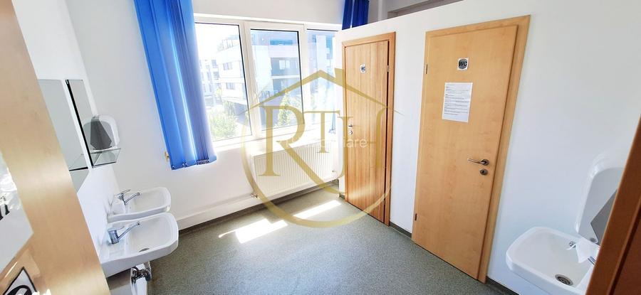 Oferim spre inchiriere, Cladire ideala pentru Clinica, Centru medical etc - 19