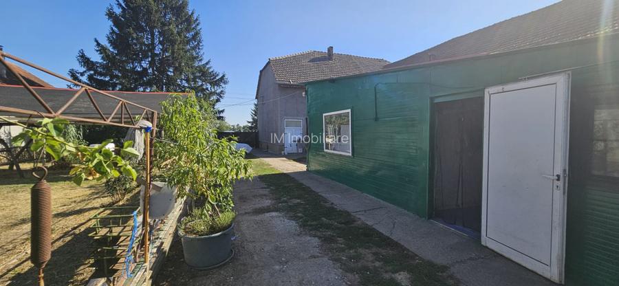 Casă individuală cu 6 camere în Gelu - 6