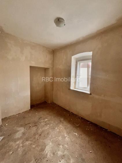 Spatiu birou 152 mp in curs de renovare cu parcare - 6