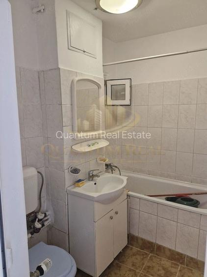 Garsoniera  decomandata-la 5 min metrou Dristor/ pe Mihai Bravu - 5