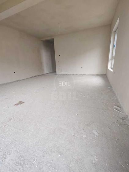 Dulplex de 4 camere, zona Razoare !!! - 2