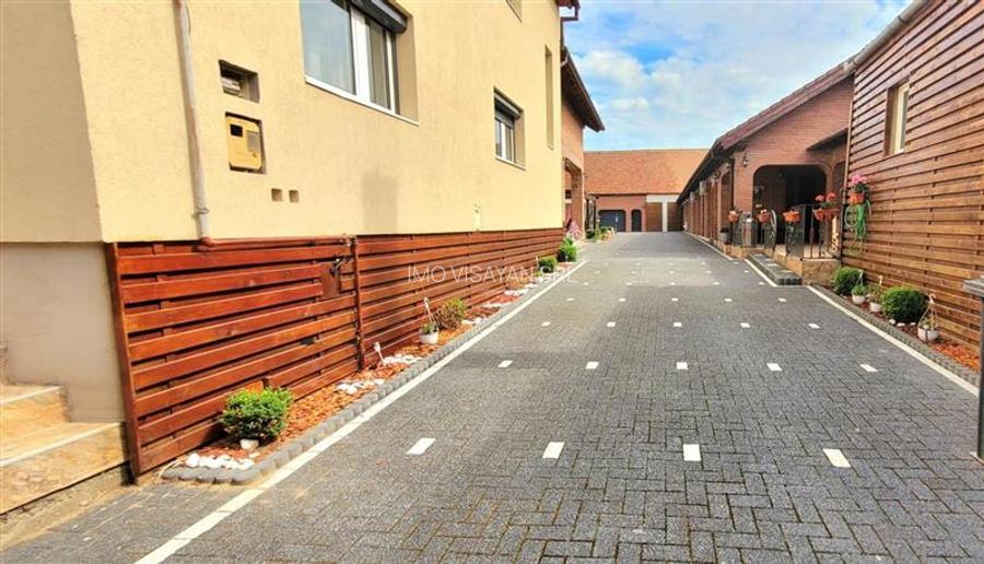imobil de lux,potential pt orice afacere Miercurea Sibiului - 19