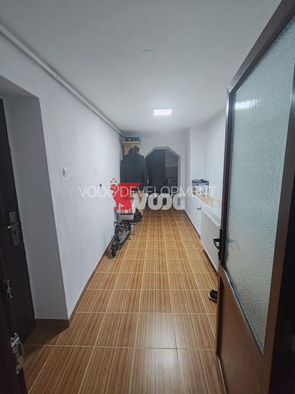 Apartament 2 camere + posibil spațiu comercial –  Strada  Kogalnicean - 5