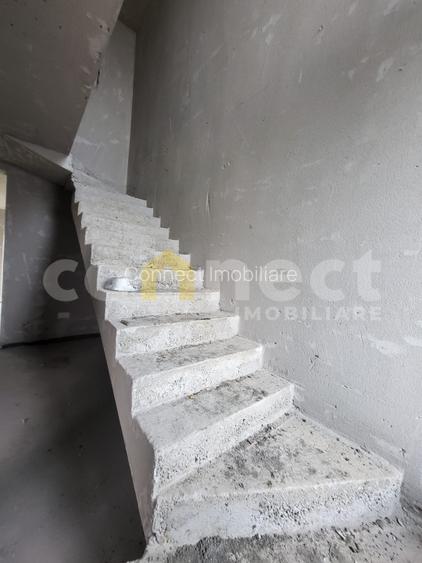 Casa individuala de vanzare | SU  113,7 mp | Teren 341 mp | Dezmir - 12