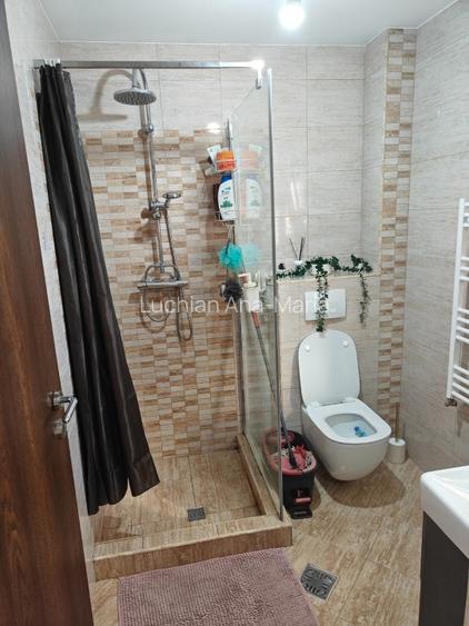 Casă P+M cu placă de beton, teren 450 mp, curte amenajată – Giurgiu, Str. Negru  - 5