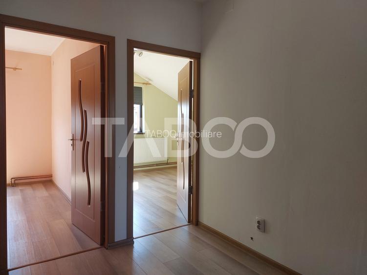 Casa de inchiriat 3 dormitoare 2 bai curte zona Piata Cluj Sibiu - 9