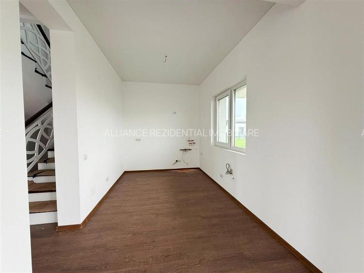 Vila cu 4 camere în ansamblu rezidential exclusiv - Comuna Berceni - 7