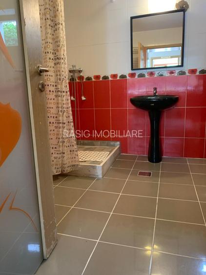 Inchiriere 30 LEI/PAT/ZI -Motel Snagov - 11