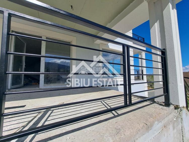 Casa Sibiu, Tocile teren 600, terase, garaj - 13