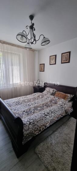 Închiriez apartament 3 camere Arena Naționala  - 2