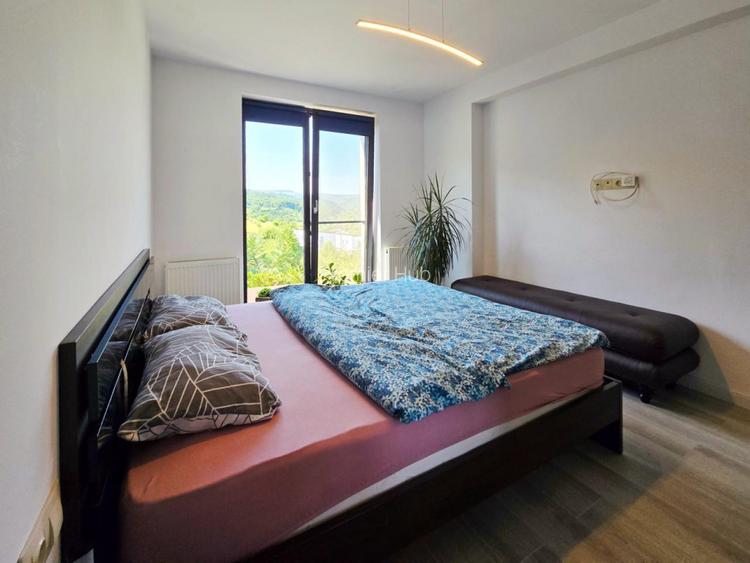 Casa cuplata moderna in zona Vivo, pe strada Crizantemelor! - 14