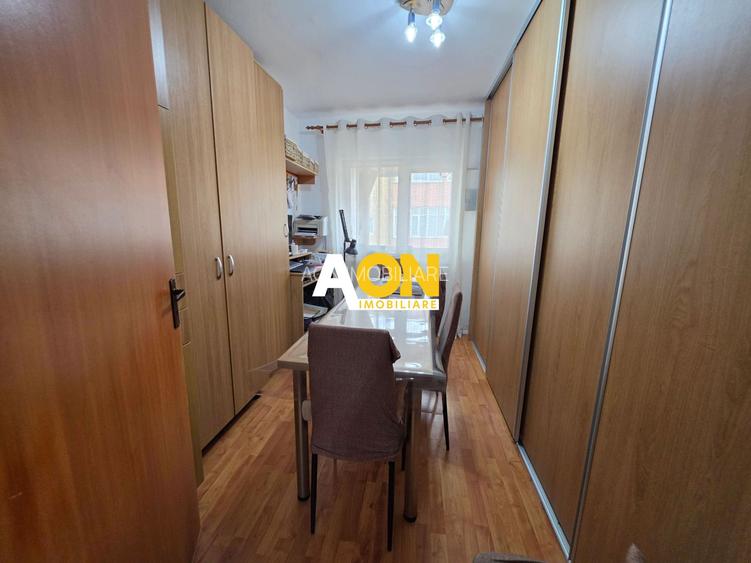 Apartament 4 Camere, 2 Bai, Etaj 3, Zona Cetate - 9