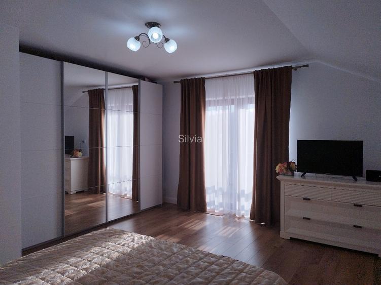 Casa  de vinzare 6 camere S+ P+ E  - 10