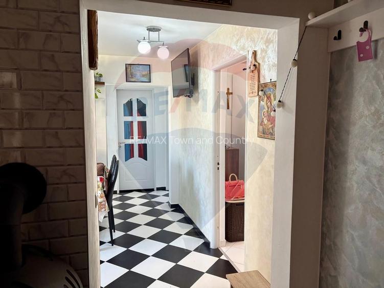 Apartament cu 4 camere de vanzare in zona Ultracentral - 3