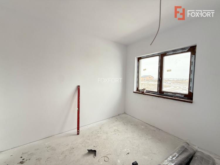 Duplex cu 4 camere de vanzare in localitatea Sacalaz - 9
