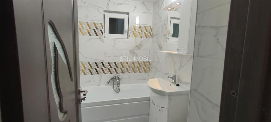 3 CAM PODU ROS PALAS PRIMAVERII PASAPOARTE PRIMA INCHIRIERE RENOVAT - 11