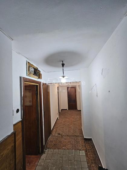 4 camere Dorobanti decomandat, et. 3, an 1980, metrou, 97 mp - 5