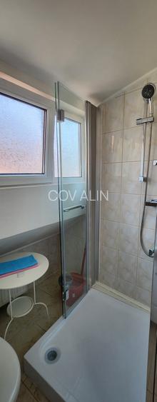 Garsoniera, suprafata 47 mp, mansarda in vila, zona 15 Noiembrie! - 10