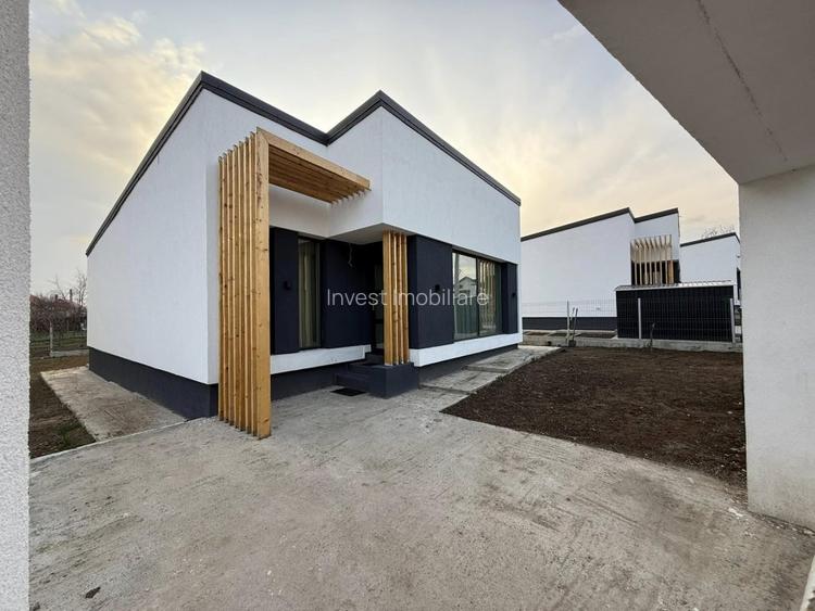CASA INDIVIDUALA,500 mp teren,4 CAMERE, 2 BAI SI POD,VALEA ADANCA ZONA 5 DRUMURI - 2