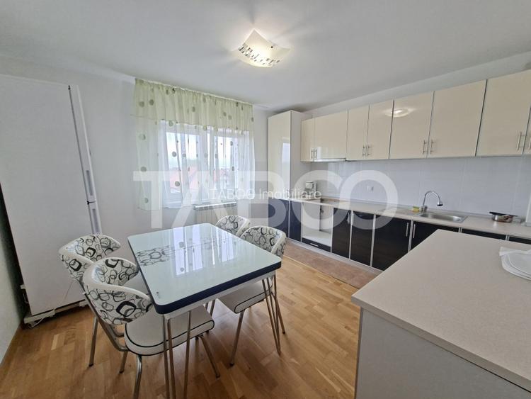 Casa individuala de inchiriat garaj pivnita curte generoasa Strand II - 8