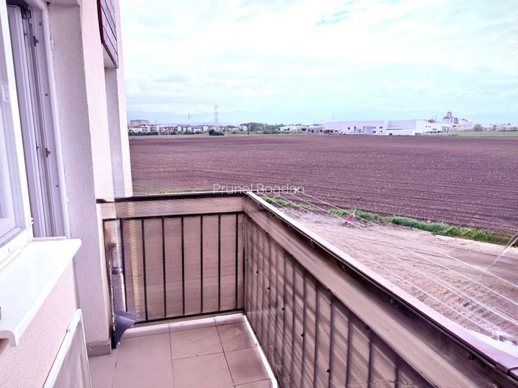 Proprietar, vand apartament cu 2 camere, zona Turnisor - 6