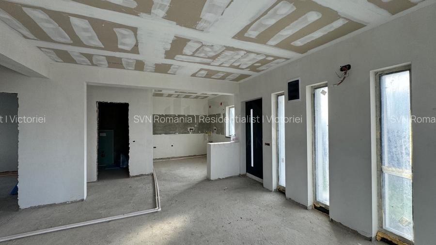 REV2004395 Casa parter tip duplex Tunari - 12