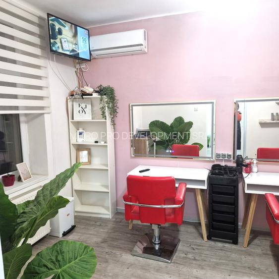 Casa  - zona  centrala - gradina proprie - 9