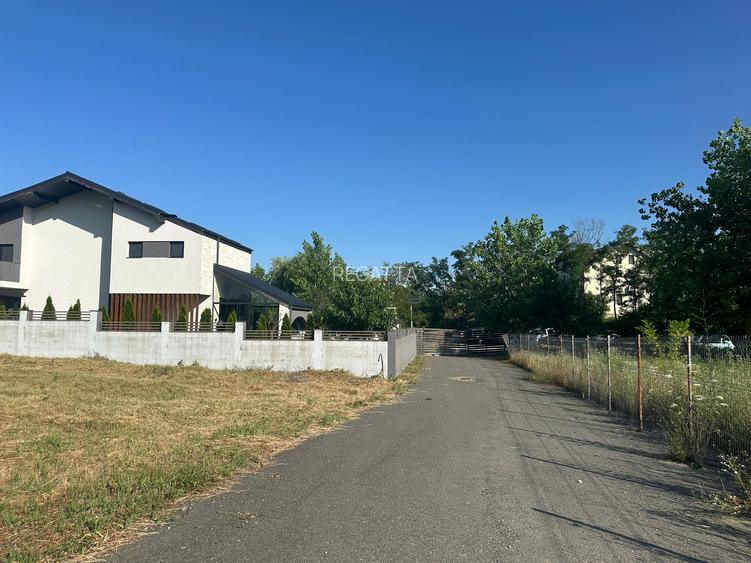 Teren  550 mp in Paradisul Verde cu Autorizatie de Construire vis a vis de SPA - 11