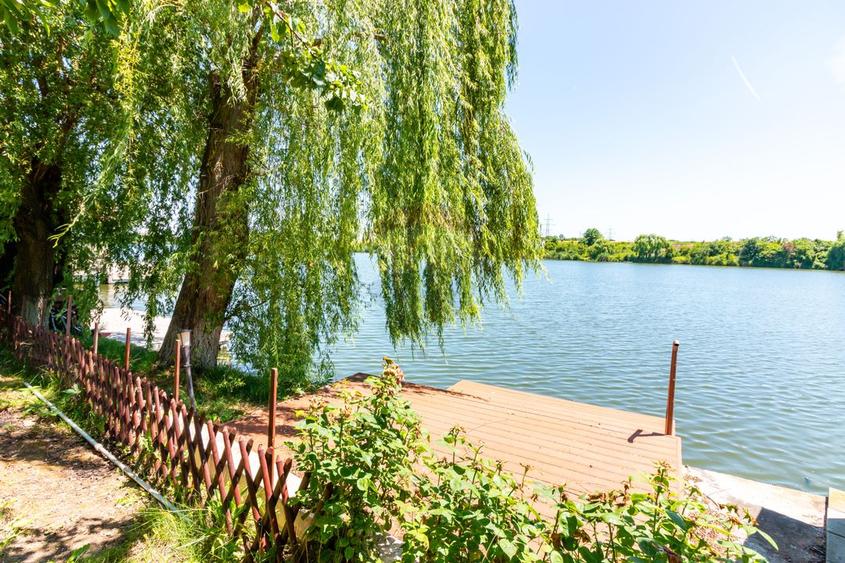 Vila premium de vanzare Balotesti/ piscina/ ponton/ deschidere la lac