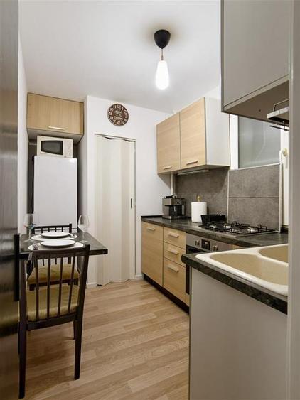 Inchiriere apartament cu 2 camere metrou Eroii Revolutiei