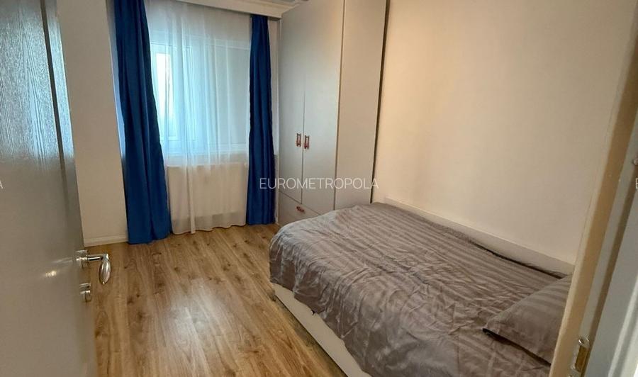 Apartament 3 camere cu terasa mare si vedere la parcul  Tei - 6